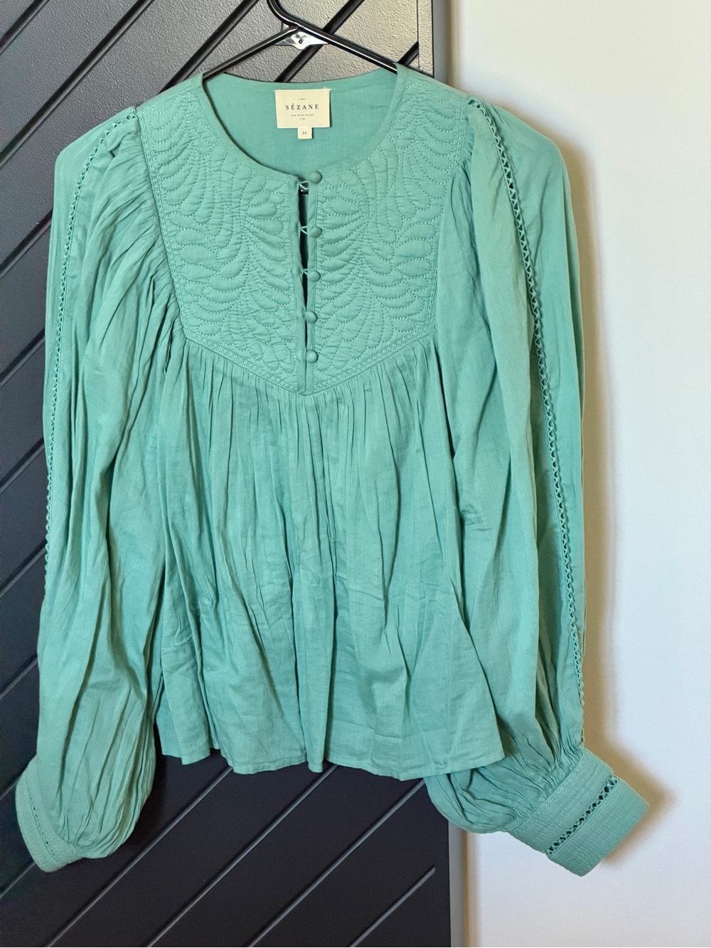 Sezane blouse.Size 34 (2).Beautiful quilt stitching/buttons. Great condition!